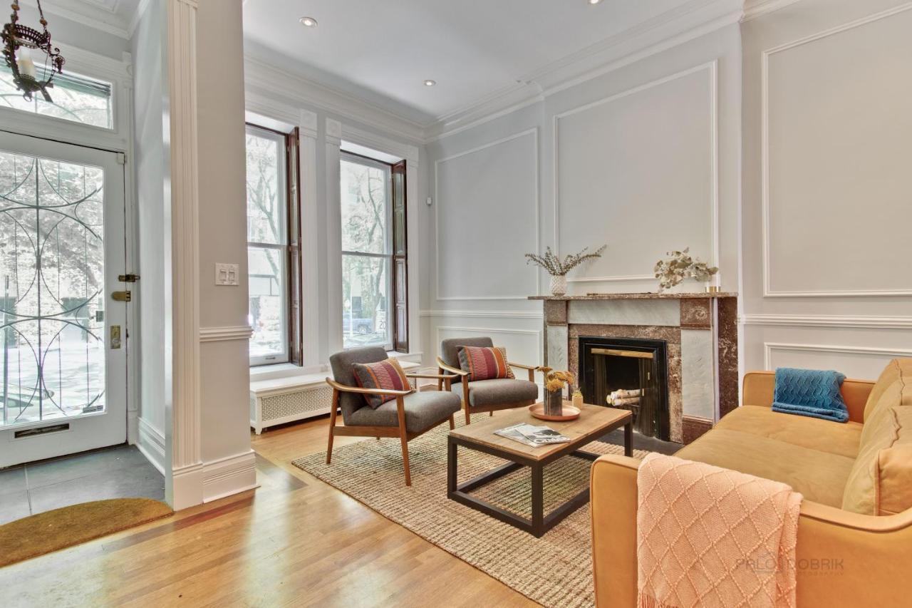 Вилла Historic Luxury Townhouse In Downtown Чикаго Экстерьер фото